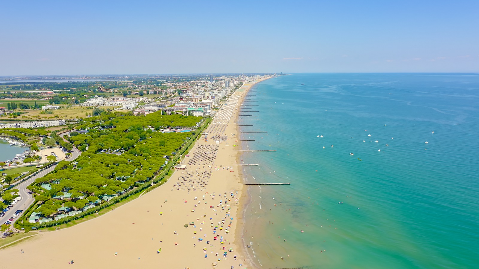 Lido-di-Jesolo-plaz-(1).jpg